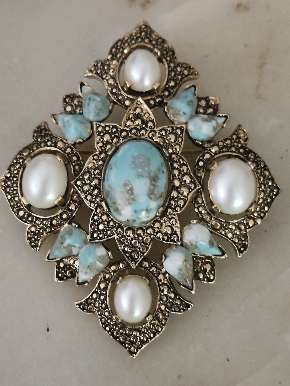 Vtg Sarah Coventry "Remembrance" Brooch/Pendant 1968